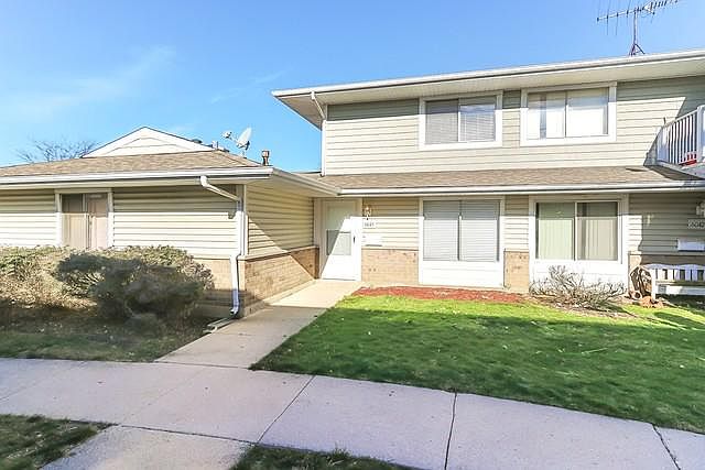 1st image of 6045 Kit Carson Dr #6045