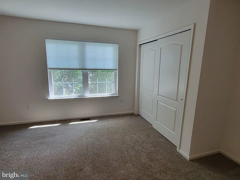 5603 Constitution Ct — Photo 33