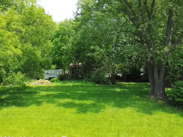 13044 W Tyler Ave, Waukegan, IL 60087