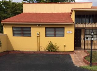 10881 SW 24th Ter, Miami, FL 33165