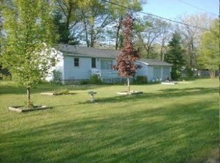 6495 Robin Dr, Harrison, MI 48625