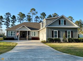107 Bateau Dr, Saint Marys, GA 31558
