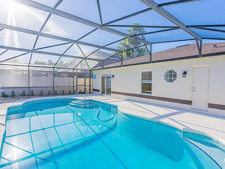 11318 Carabelee Cir — Photo 28