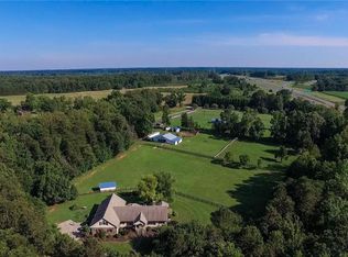 5558 Murphy Rd, Summerfield, NC 27358