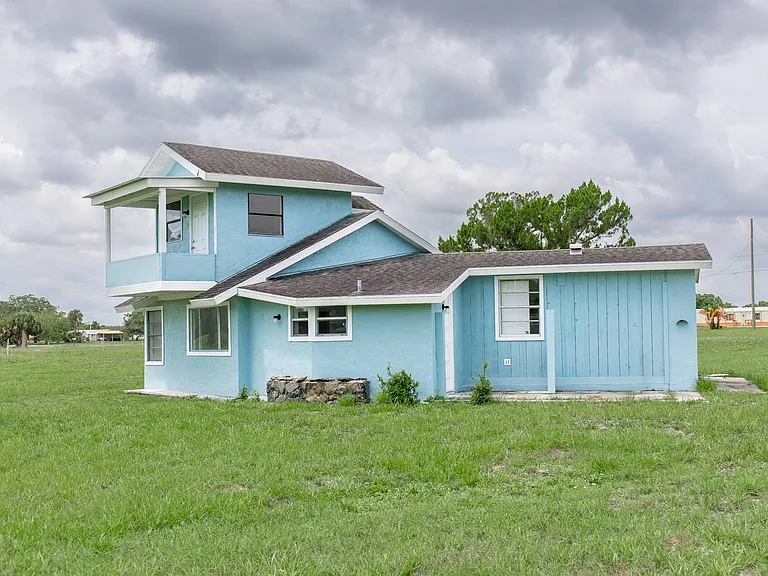 19505 NW 80th Dr — Photo 13