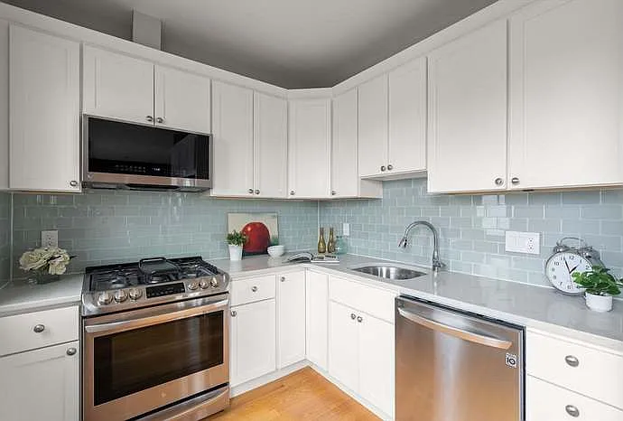 88 Hancock St #17B — Photo 4