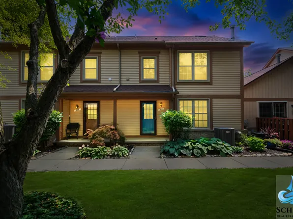 510 Maria Dr, Plymouth, MI 48170