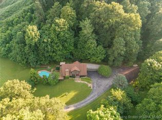 102 Bald Knob Rd, New Albany, IN 47150