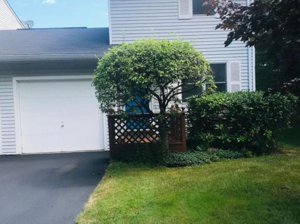 24 Krier Ln