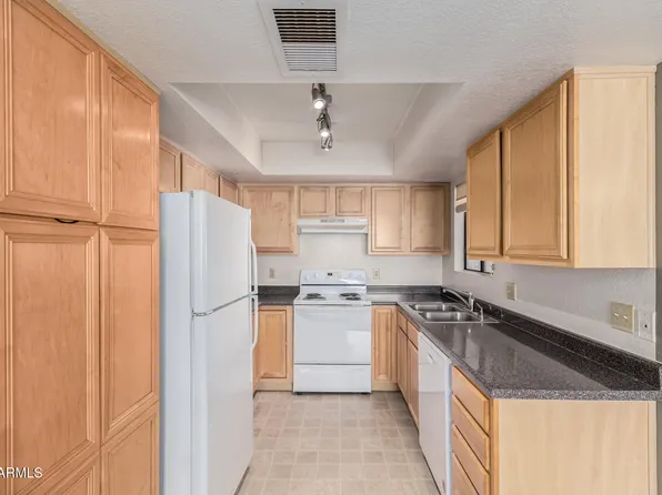 8155 E ROOSEVELT Street #204, Scottsdale, AZ 85257