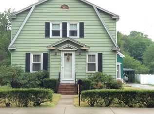 2122 Providence Rd, Northbridge, MA 01534