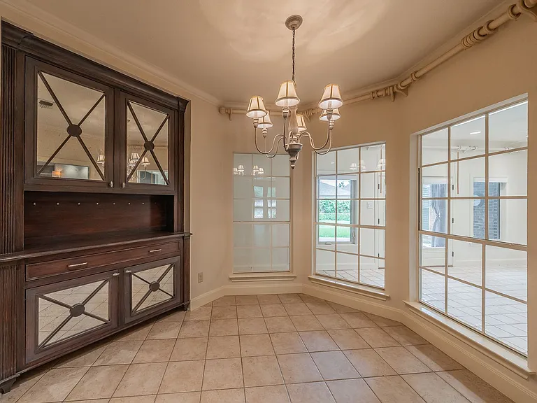 6724 Blue Meadow Dr — Photo 16