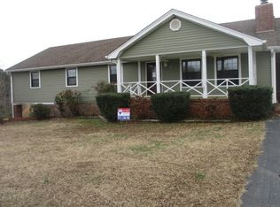 1620 Cypress Rd, Buchanan, TN 38222