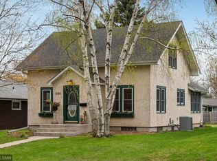 509 W 2nd St, Waconia, MN 55387