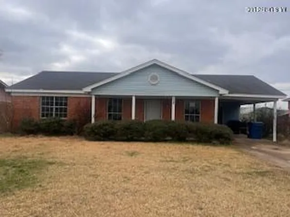 1125 Barnes Ave, Clarksdale, MS 38614