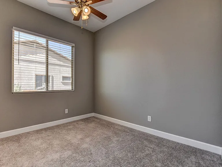 5388 Rocky Vista Dr — Photo 17