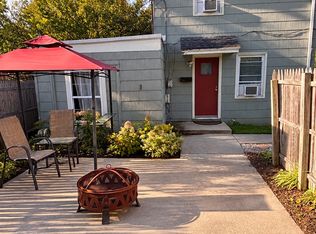 347 Delaware Cir, Newark, DE 19711