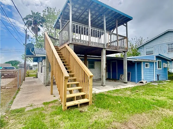 208 N Washington Ave, Pt O Connor, TX 77982