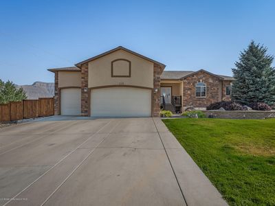 109 Lodgepole Cir, Parachute, CO, 81635