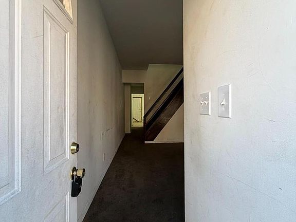 2nd image of 2434 Etting St
