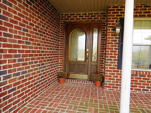 5th image of 191 Red Hill Dr