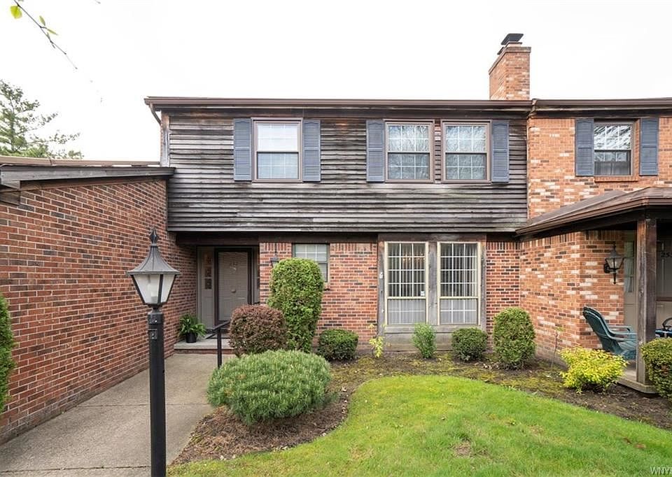 1st image of 252 Wedgewood Dr