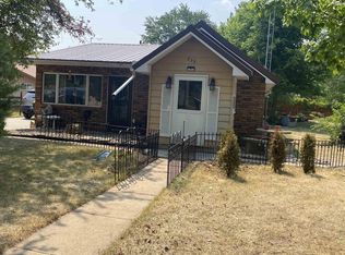 223 N Ohio St, Muscoda, WI 53573