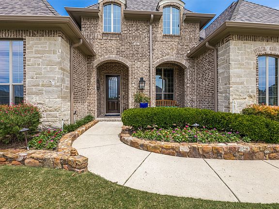 3rd image of 506 Life Spring Dr