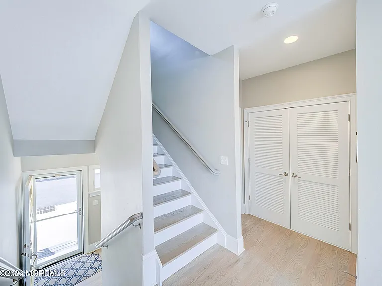 231 Bryn Mawr Ave — Photo 6
