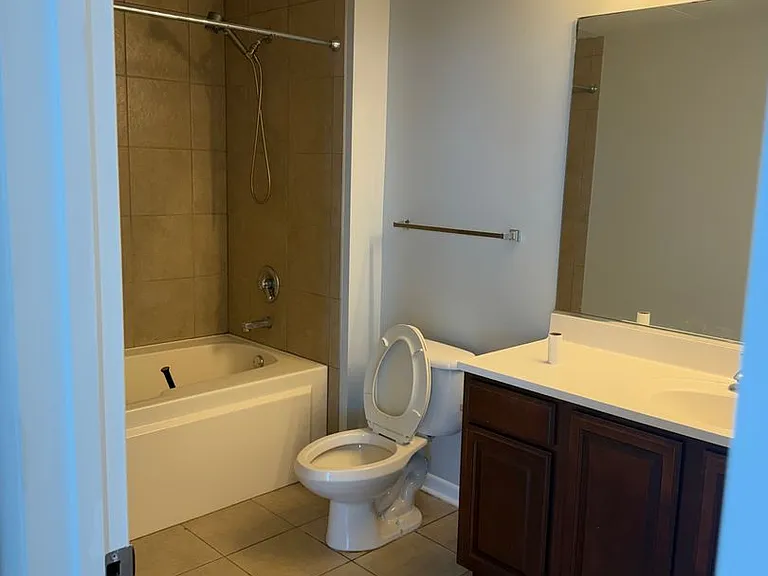 1550 S Blue Island Ave #1211 — Photo 11