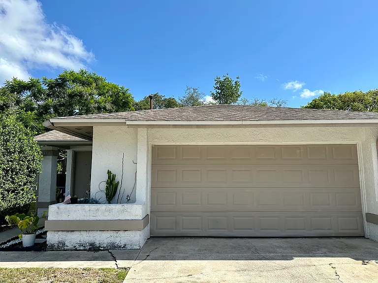641 Macduff Ln #A — Photo 2