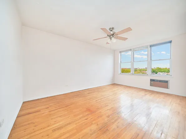 1530 East 8th Street image 7 of 11