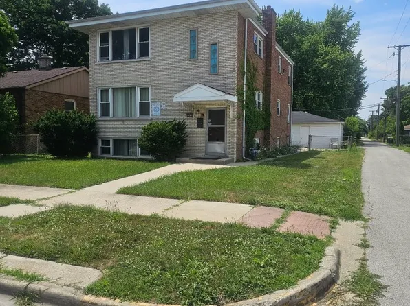 (undisclosed Address), Riverdale, IL 60827