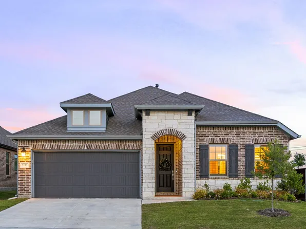 2102 Clearwater Way, Royse City, TX 75189