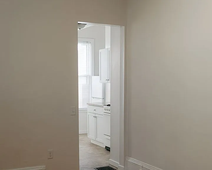2117 Colfax — Photo 9