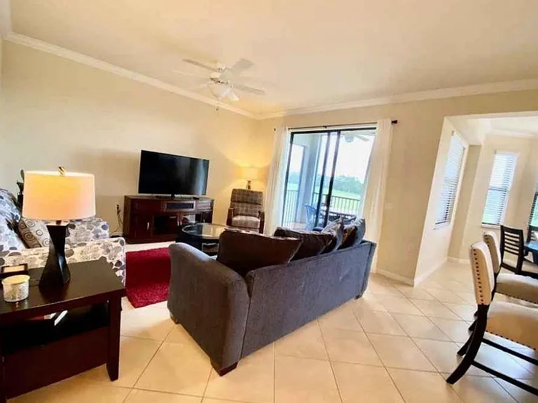 7121 River Hammock Dr — Photo 2