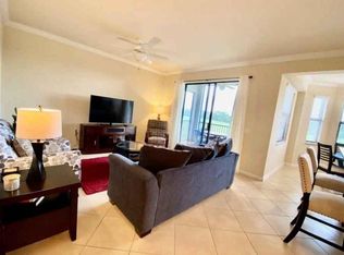 7121 River Hammock Dr, Bradenton, FL 34212