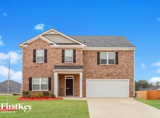 3838 Sweet Iris Cir, Loganville, GA
