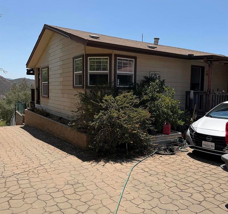 1st image of 259 Editha Dr
