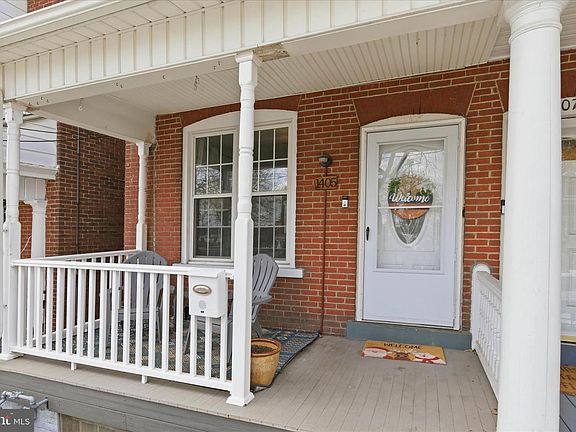 3rd image of 1405 Lorain Ave