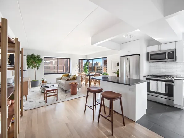 200 East 87th Street image 1 of 15