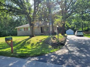 785 Cumnock Rd, Olympia Fields, IL 60461