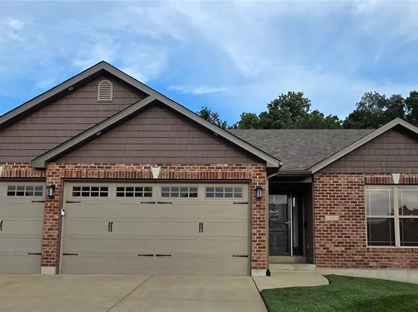 1312 Farnman Dr, Herculaneum, MO 63048