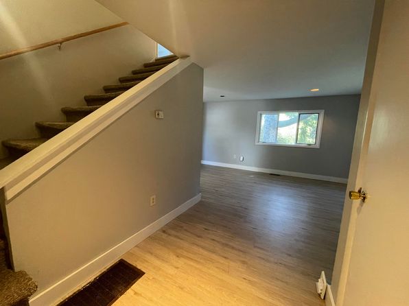 46 Terrill St APT 4