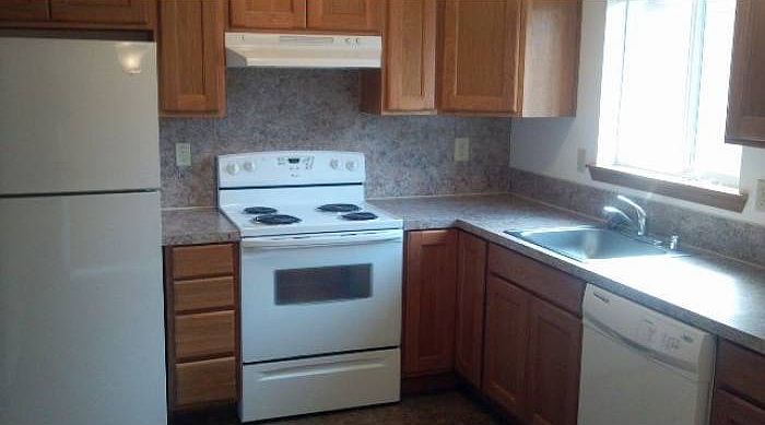 1st image of 3124 59th Ave NE