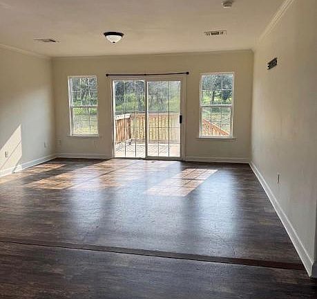 2nd image of 2189 Hickory Forrest Dr