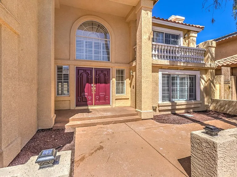 3743 Lone Mesa Dr — Photo 3