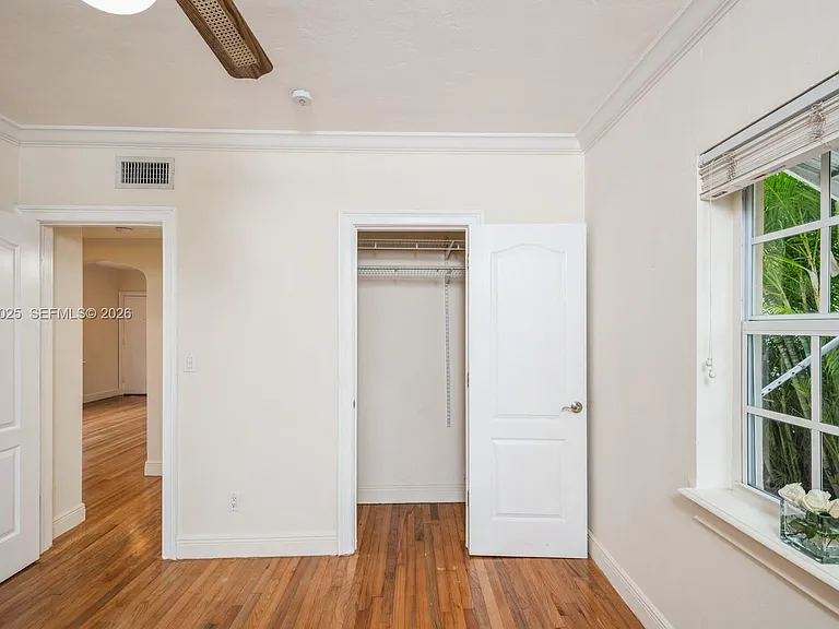 237 Madeira Ave #1 — Photo 12