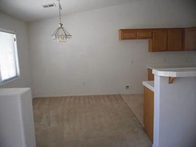 4th image of 2050 N Los Feliz St #121
