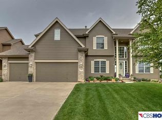 15910 Newport Ave, Omaha, NE 68116